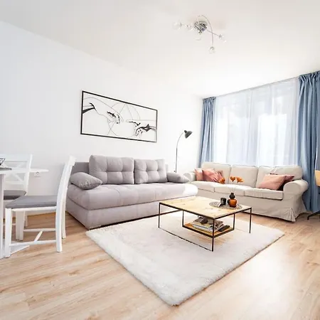 Center 1-bedroom Flat Next To Mall Of Appartement