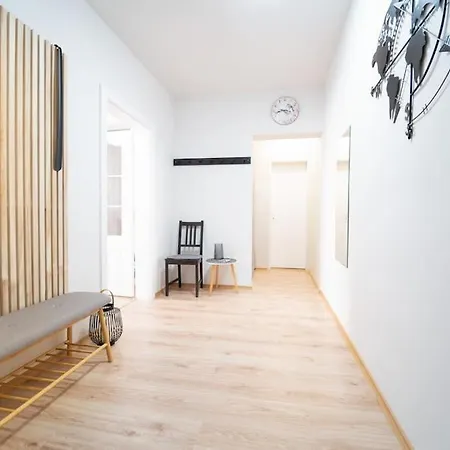 Center 1-bedroom Flat Next To Mall Of Appartement Sofia