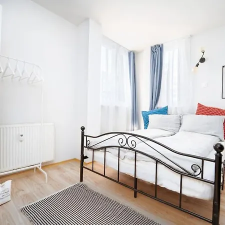 Center 1-bedroom Flat Next To Mall Of Σόφια